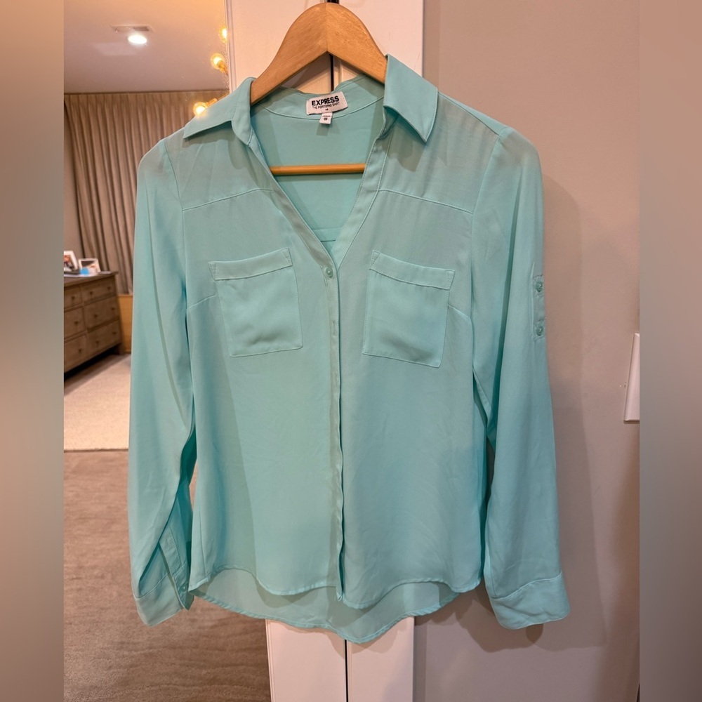 Express Seafoam Green Long Sleeve Button Down Shirt Size XS